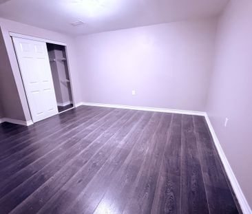 For Lease - 39 Laurentide Crescent, Brampton, Ontario - Photo 5