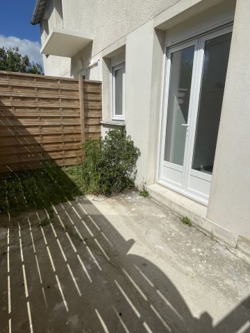 Location Appartement 2 pièces 25m² ST MAUR DES FOSSES 94210 - Photo 5