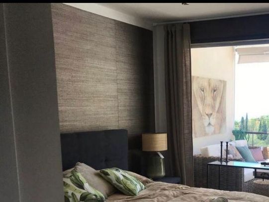 3 bedroom luxury Apartment for rent in Marbella Del Este, Andalusia - Photo 1