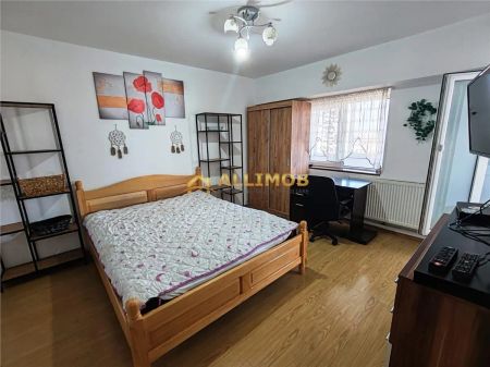 Garsoniera in Ploiesti, zona ultracentrala - Fotografie 4