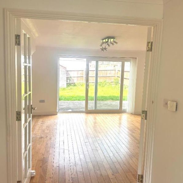 2 bedroom terraced house to rent - Photo 1
