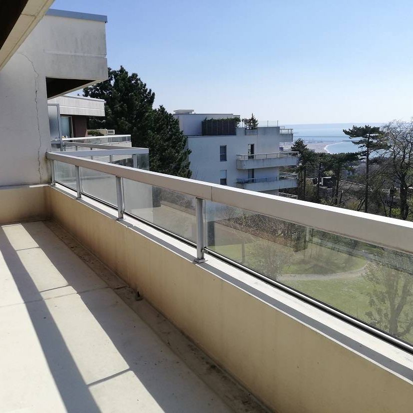 A louer appartement F3 avec terrasse pleine vue mer à Sainte Adresse 76 - Photo 2