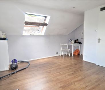 1 bedroom Property to rent - Photo 5