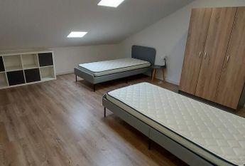 Arrendo apartamento T1 em aguas furtadas em Viana do Castelo