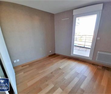 Location Appartement 4 pièces 81m² BEAUMONT 63110 - Photo 2