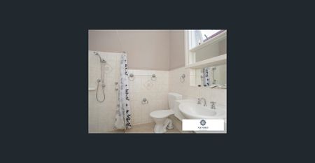 🏡Charming 3-Bedroom 1-Bathroom home in Inglewood - Photo 3