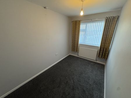New Holles Court, Worksop - Photo 4