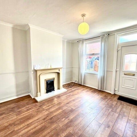 Albion Terrace - Photo 1