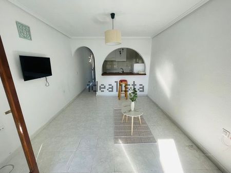 Alquiler de piso en Calle Severiano Ballesteros, 1 - Photo 4