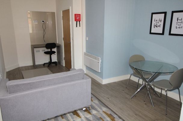 Winckley Square, Flat 04, PRESTON, Lancashire PR1 3JQ - Photo 1