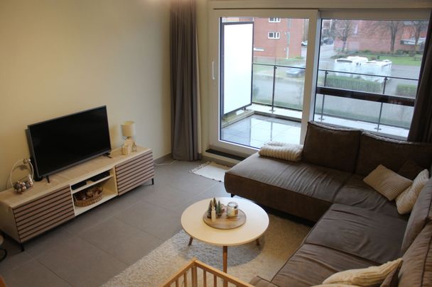 Appartement te huur - Photo 1