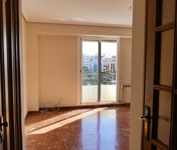 Flat for rent in Valencia - Photo 3