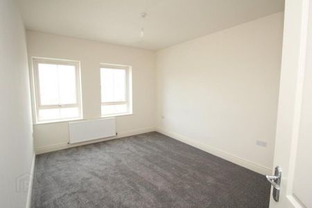 35 Lynn Hall Lane, Bangor, BT19 1GX - Photo 2