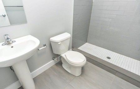 For Lease - 2870 Dundas Street Unit# 308, Toronto, Ontario - Photo 3