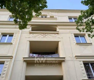 Prostorný byt 2+1 v neosecesním domě, Praha 5 – Smíchov - Фото 4