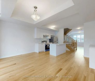 5911 SAIGON STREET E - Photo 1