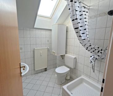 Charmante Wohnung mit durchdachter Aufteilung – Ideal für WGs - Ges... - Foto 6