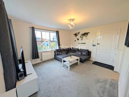 2 bedroom flat to rent - Photo 2