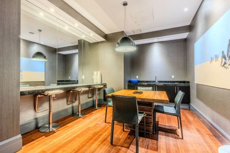 For Lease - 65 Speers Road Unit# 202, Oakville, Ontario - Photo 4