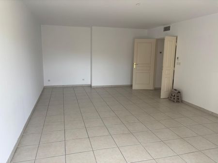 Location Appartement 2 pièces 62m² MONTPELLIER 34090 - Photo 5