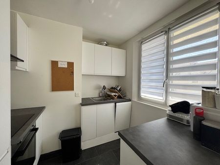 Location Appartement 2 pièces 39m² - Photo 4