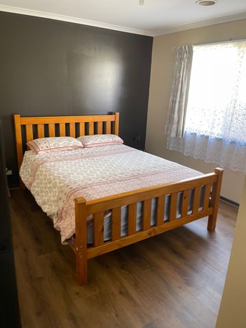 Wyndham Vale - Photo 4