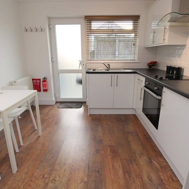 Parkstone Heights, Lower Parkstone - Photo 1