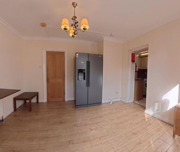 5 bedroom house to rent - Photo 2