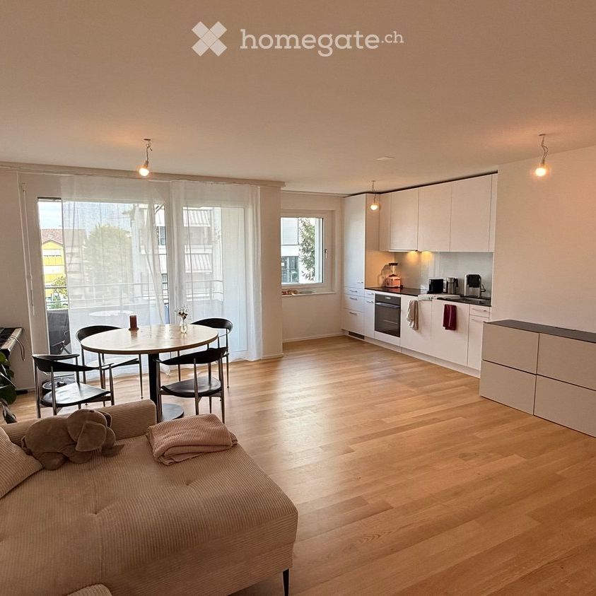 Möblierte, befristete 2.5-Zimmer-Wohnung in Schwamendingen - Photo 1