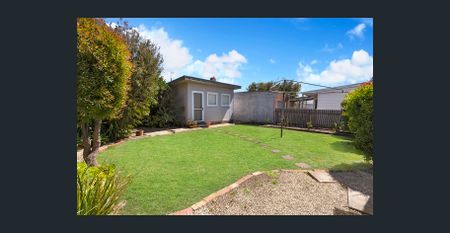 27 Townsend Street, Portland - Photo 3