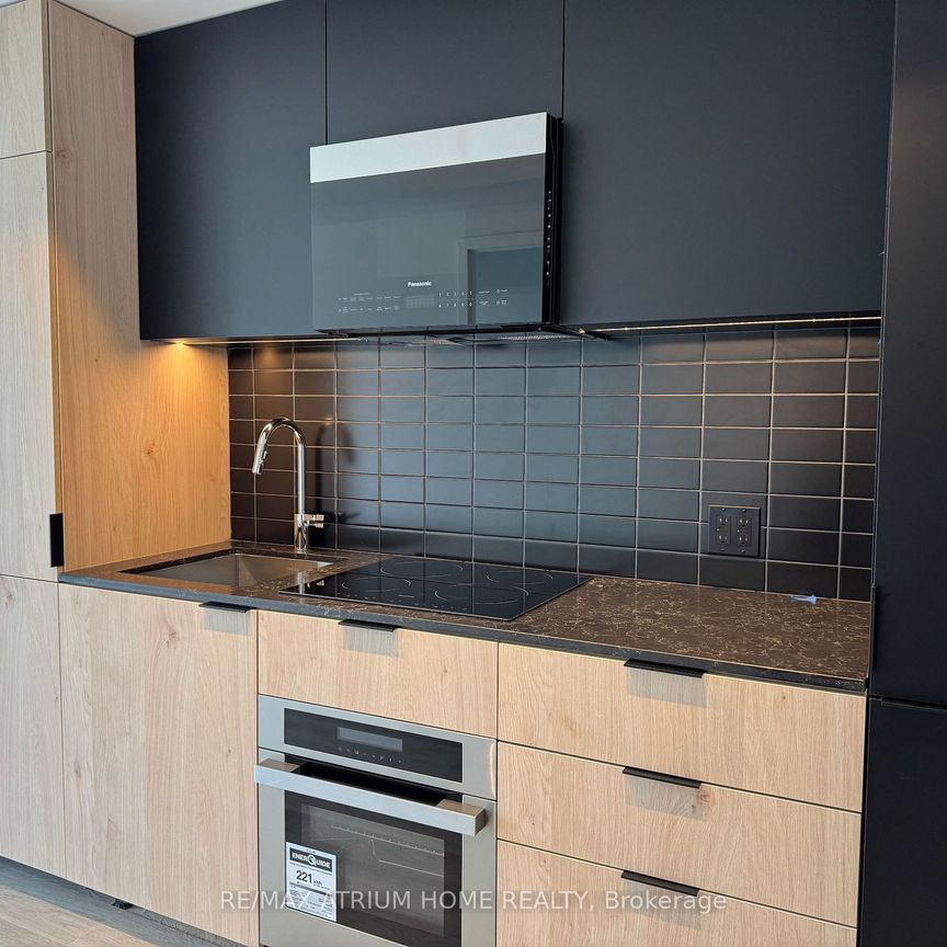 For Lease - 28 Eastern Avenue Unit# 217, Toronto, Ontario - Photo 1