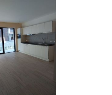 Gelijkvloers appartement met overdekte autostaanplaats en kelderber... - Foto 1