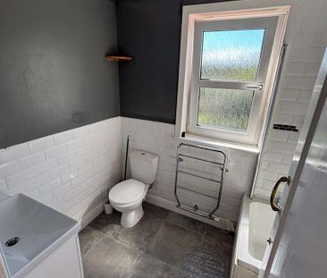 3 bedroom detached house to rent - Photo 6