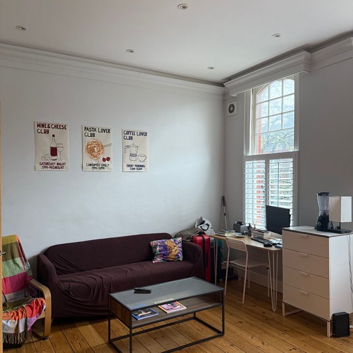 Room in a Shared Flat, Clapham Road, SW9 - Photo 1
