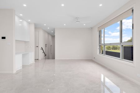 98 Box Road, Box Hill NSW 2765 - House For Rent | Domain - Photo 5