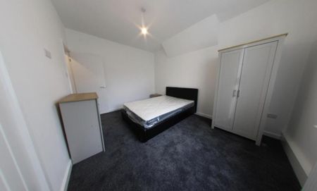 4 bedroom house to rent - Photo 3