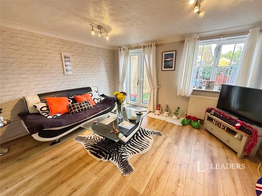 2 bedroom property to rent Tannery Close, Bourne, PE10 - Photo 1