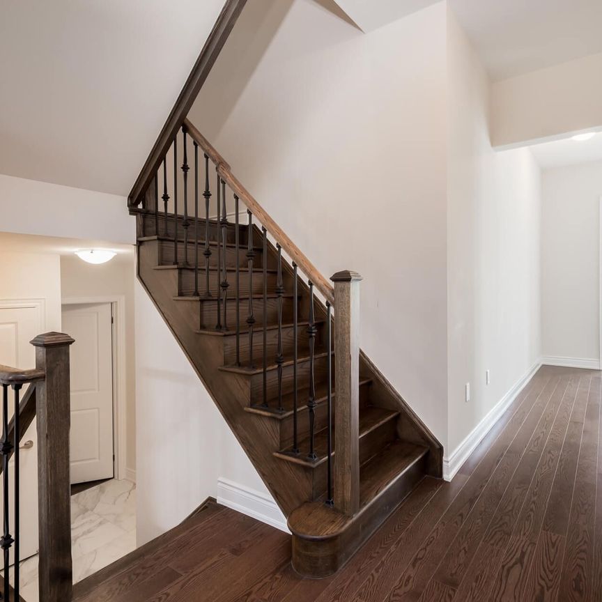 For Lease - 115 Rotondo Crescent, Vaughan, Ontario - Photo 1