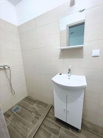 Kiadó újszerű állapotú lakás - Győr - Fotó 3