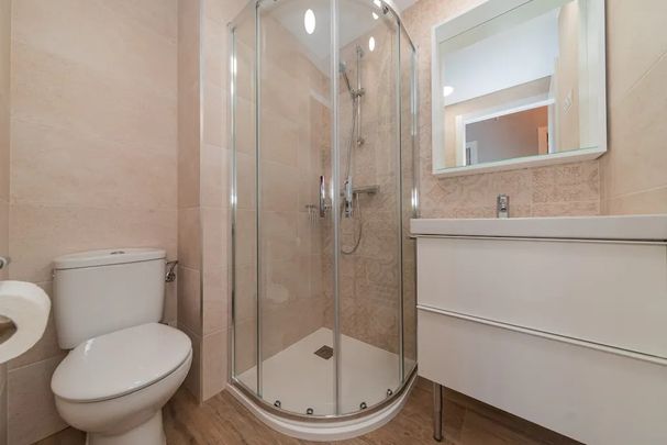 Ronda de las Cooperativas, Madrid, Community of Madrid 28041 - Photo 1