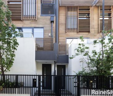 24 Leven Avenue, Docklands, VIC 3008 - Photo 4