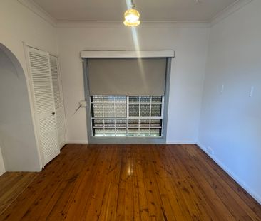 View Saturday at 10am - 10.20am - Photo 5