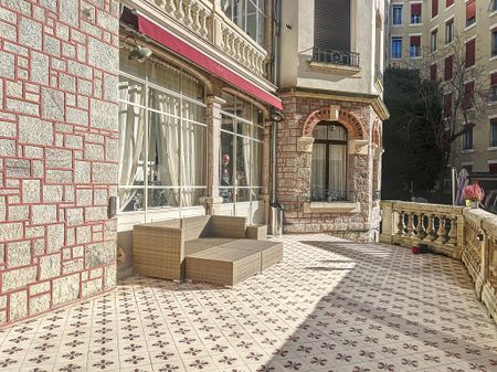 Appartement de prestige (partiellement meublé) avec jardin. Objet rare - Foto 3