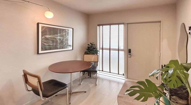 Modern Duplex - 2 Bed, 1 Bath - Photo 1