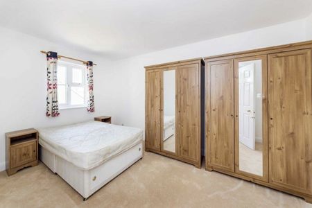 Charnwood Gardens, Canary Wharf, E14 - Photo 2