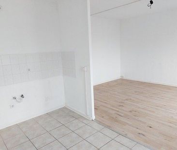wunderbare Dachgeschosswohnung ab Februar verfügbar - Foto 1