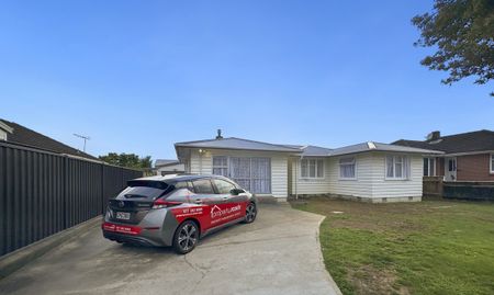 Family living in Trentham - Photo 5