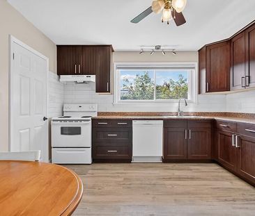 For Lease - 964 Connaught Avenue, Britannia Heights - Queensway Terrace N and Area, Ontario - Photo 6