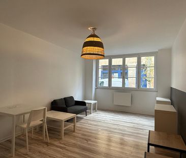 Location Appartement 2 pièces 40m² BORDEAUX 33800 - Photo 1