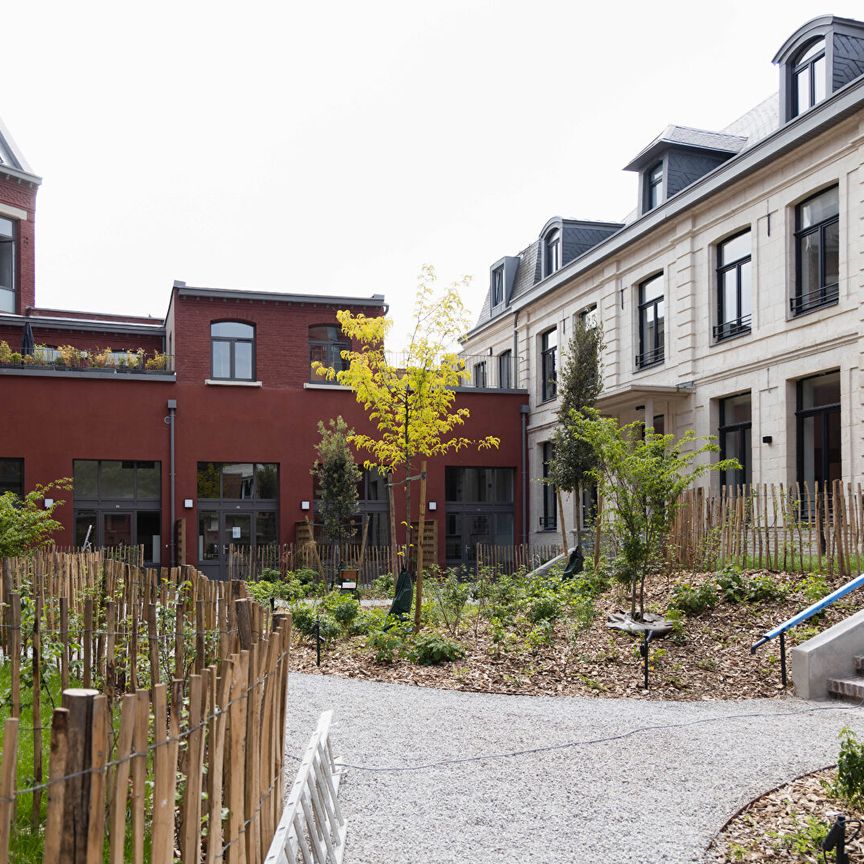T6 Rénové avec Jardin & Parking, Idéal Colocation, Rue de Canteleu, Lille réf 5939 - Photo 1